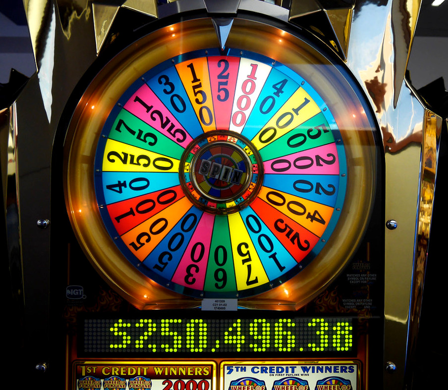 Wheel of Fortune slot